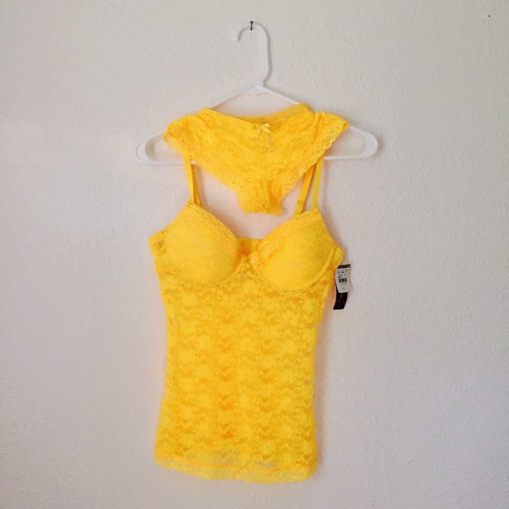 Sunshine Yellow 🌞 Body Central lace lingerie set